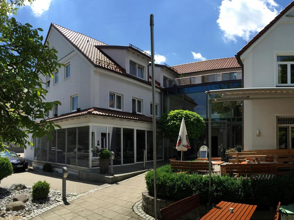 Gruener Baum Garni Hotel Krumbach Exterior photo
